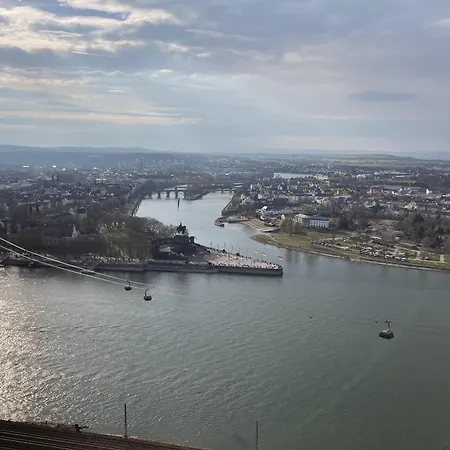 Haus Mittelrhein Проживание в семье *
