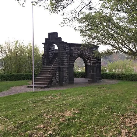 Проживание в семье Haus Mittelrhein