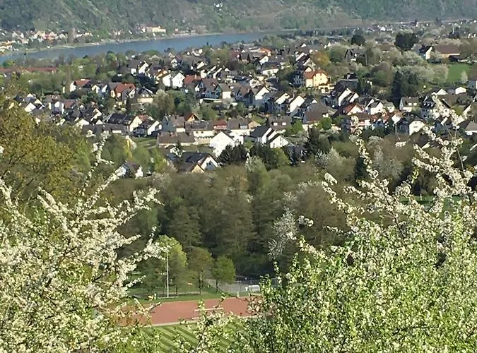 홈스테이 Haus Mittelrhein Rhens